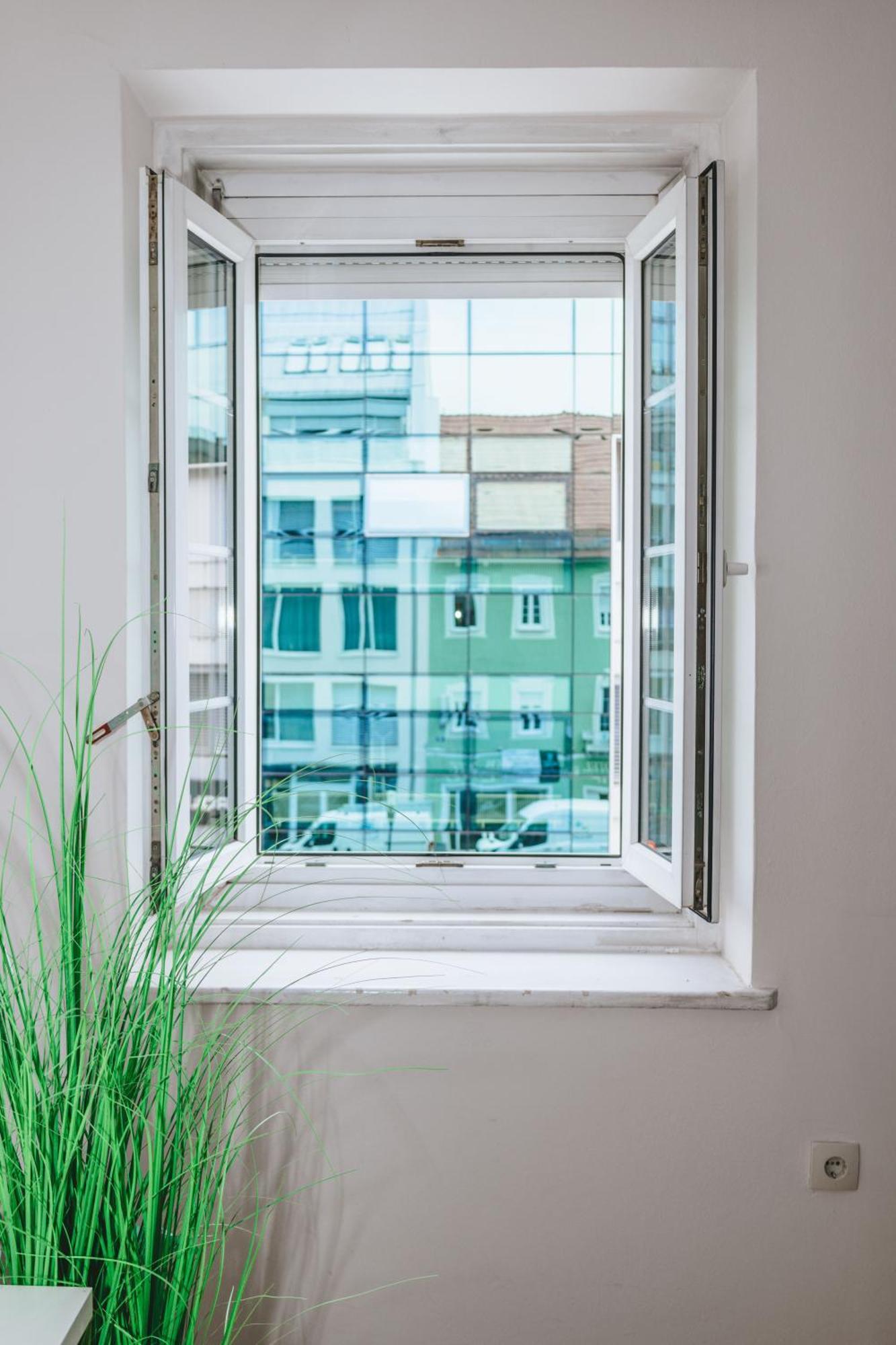 Cityhotel Am Domplatz Self-Checkin Κλάγκενφουρτ Εξωτερικό φωτογραφία
