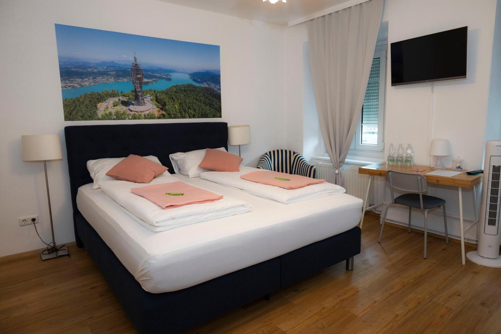 Cityhotel Am Domplatz Self-Checkin Κλάγκενφουρτ Εξωτερικό φωτογραφία
